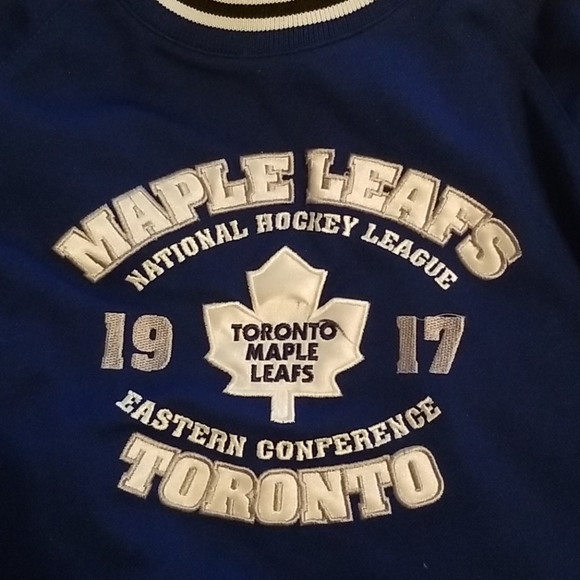 Toronto Maple leafs Jersey T shirt - Picture 2 of 3